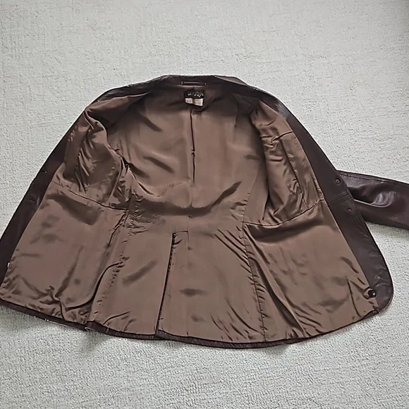 Vintage 1980s leather jacket, S-M - Picture 4 of 11